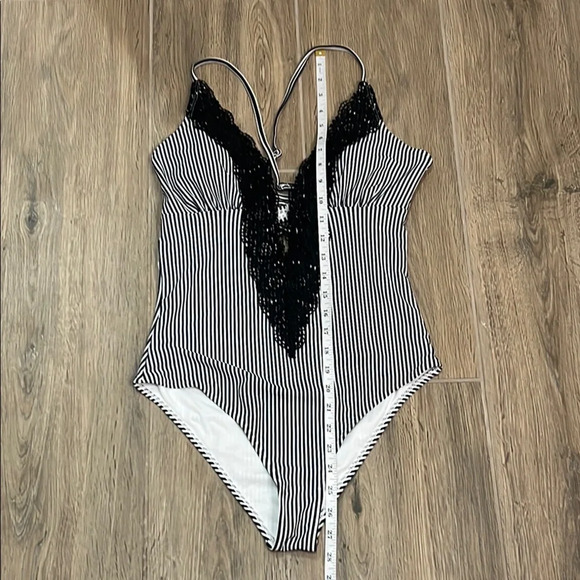 Cupshe Black White One Piece Swim Bathing Swim Suit Lace Wish You Well Stripe - Picture 7 of 14